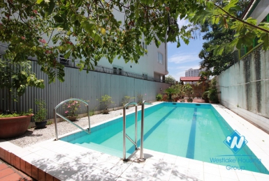 Beautiful house on the lake for rent in Tay Ho, Hanoi